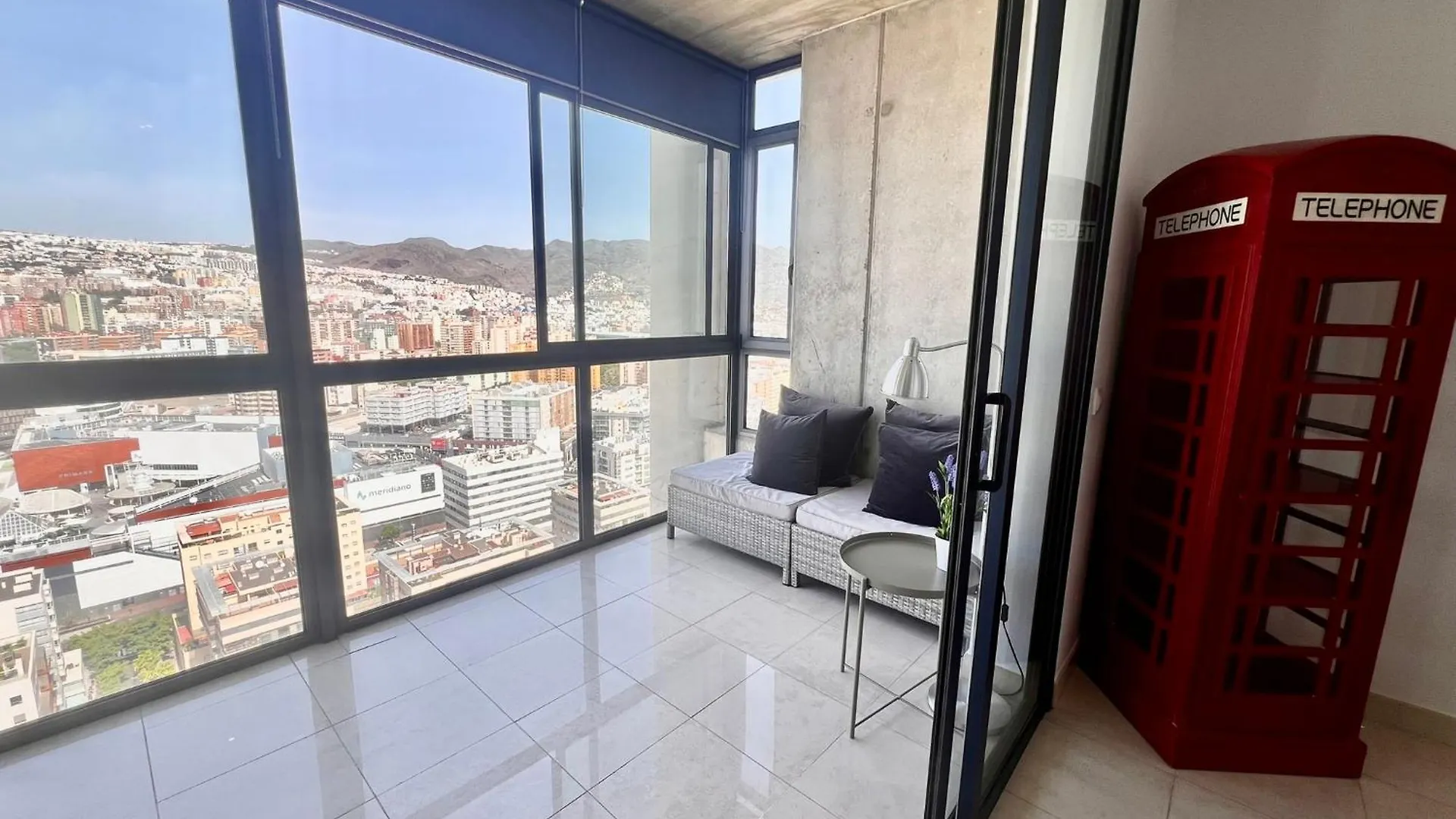 29 Floor. Home Suite Home Santa Cruz de Tenerife